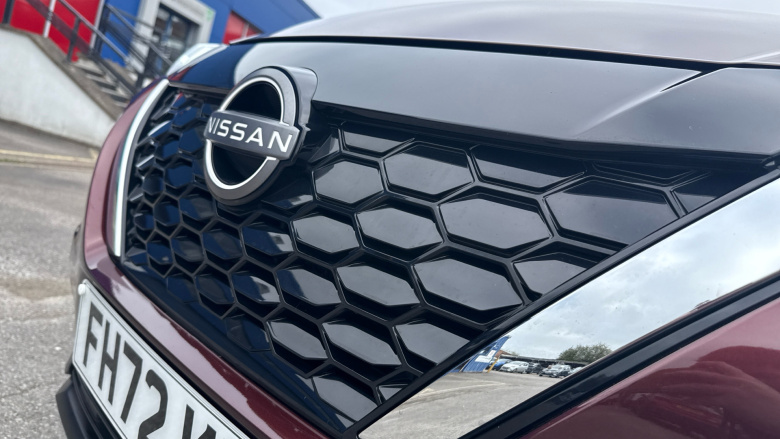 Nissan Juke 1.6 Hybrid N-Connecta 5dr Auto Hybrid Hatchback